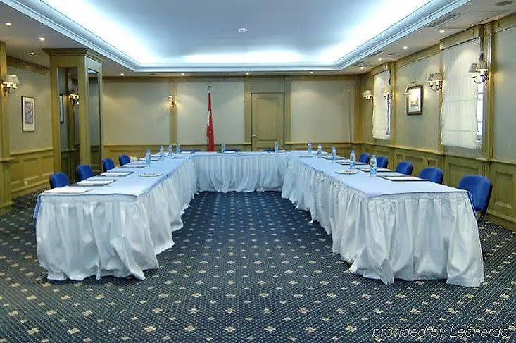 Cartoon Hotel Isztambul 4*,